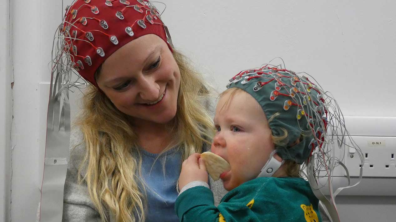 mother and child wearing head tracker